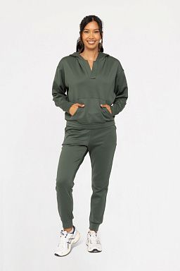 Henley & Elevated Fleece set